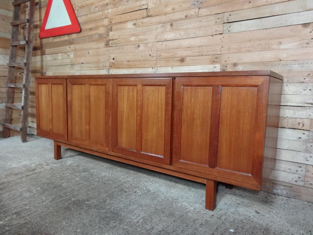 Minimalistisch Deens Stijl Teakhouten Dressoir, Mid-Century, Huis en Inrichting, Kasten | Dressoirs, Ophalen, Gebruikt, Met deur(en)