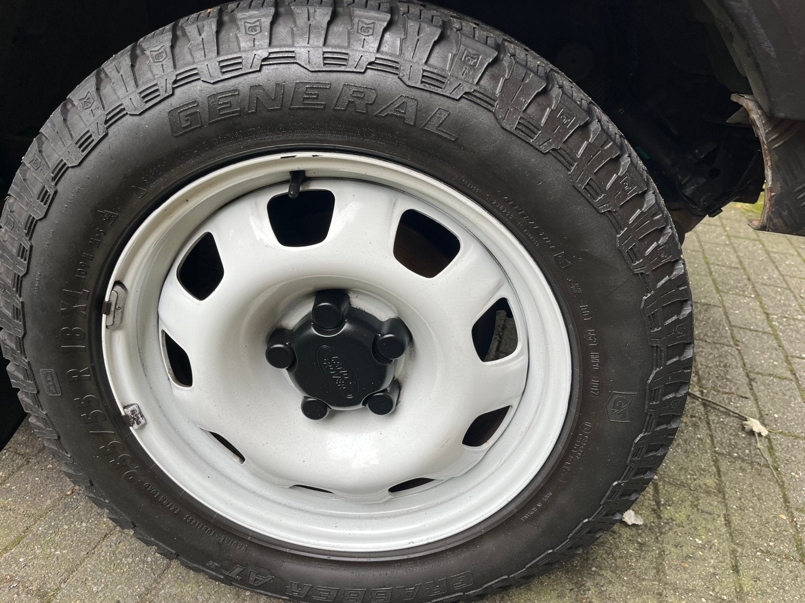 Gave set 18 inch New Defender Discovery 2 stalen velgen AT, Auto's, Discovery, Particulier, Te koop