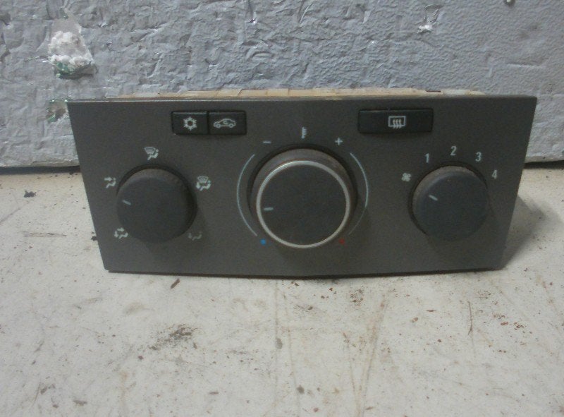 PANNEAU DE COMMANDE CLIMATISATION Opel Astra H (L48), Opel, Opel Automobile GmbH, Utilisé, Kontakt-opel@opel.com