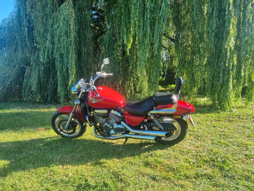 Honda Magna, Motos, Motos | Honda, Poignées chauffantes, 750 cm³, Occasion, Plus de 35 kW