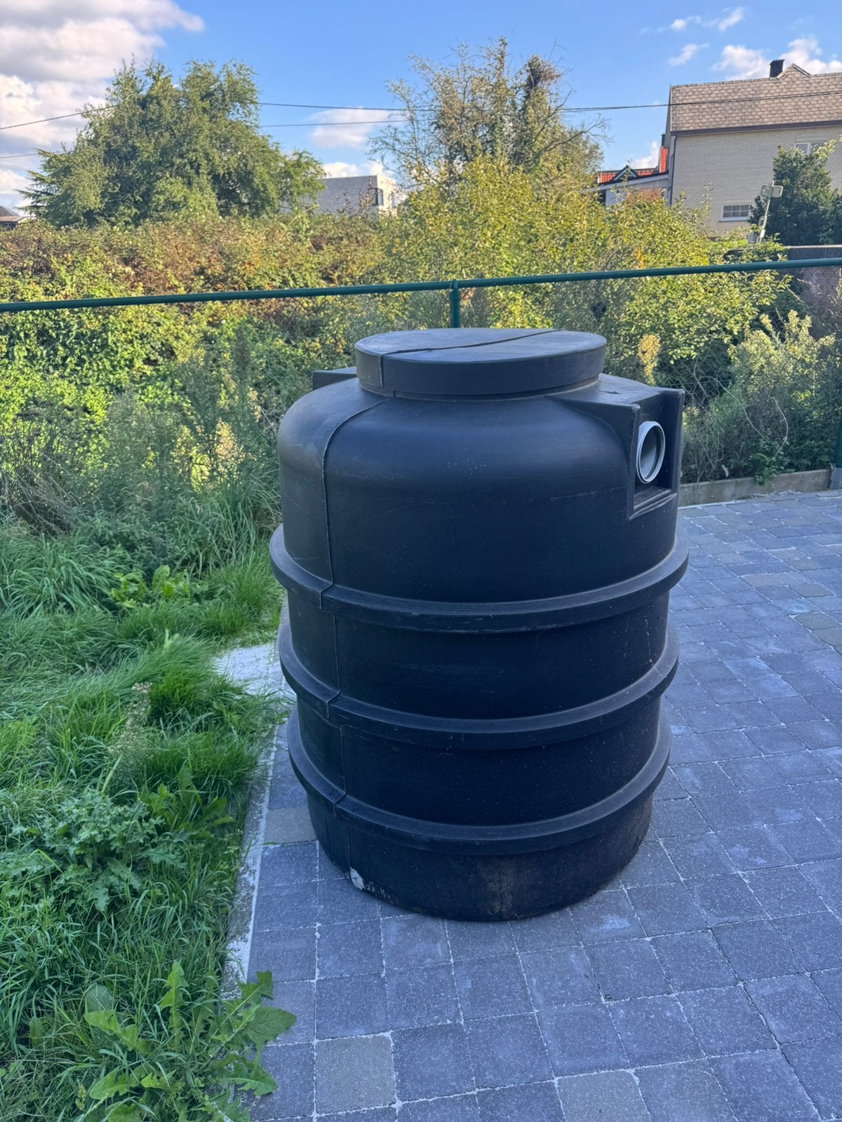 Ongebruikte regenton 1000L, Tuin en Terras, 150 liter of meer, Ophalen, Zo goed als nieuw, Kunststof