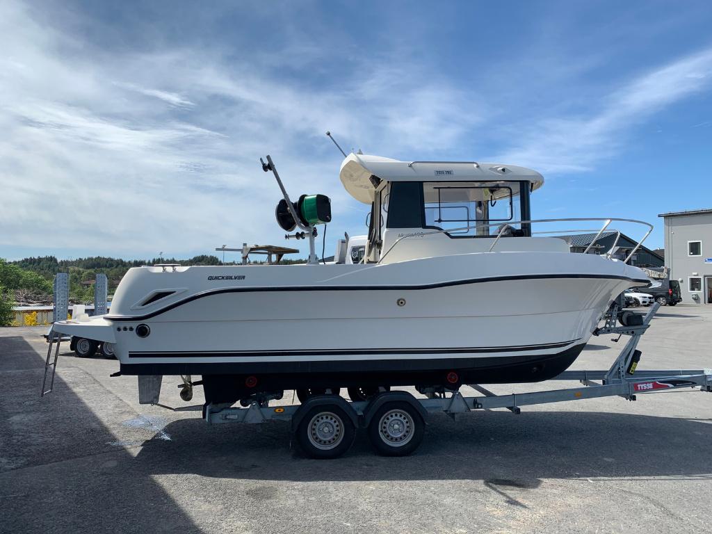 Quicksilver Arvor 690 Pilothouse 2015 Diesel 115CV 180h, Watersport en Boten, Motorboten en Motorjachten, Zo goed als nieuw, Polyester