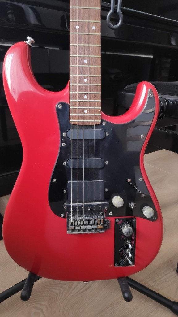 Guitare MIDI Casio MG510, Enlèvement ou Envoi, Utilisé, Solid body, Autres marques