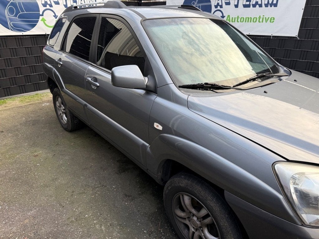 AILE AVANT DROITE Kia Sportage (JE) (01-2004/12-2010), Kia, Garde-boue, Info@kia.de, Utilisé