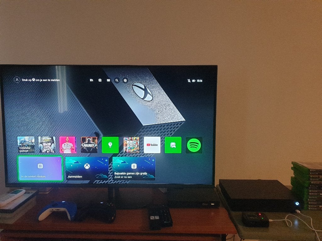 Xbox One 1 To+2 contrôles+17 jeux+bloc-batterie/chargeur, Enlèvement ou Envoi, Comme neuf, 1 TB, Avec jeux
