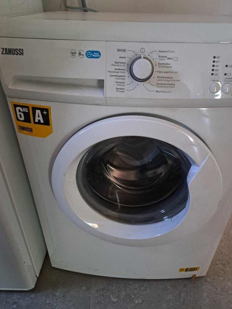Wasmachine Zanussi, Elektronische apparatuur, Wasmachines, Ophalen, Gebruikt, 4 tot 6 kg, 85 tot 90 cm