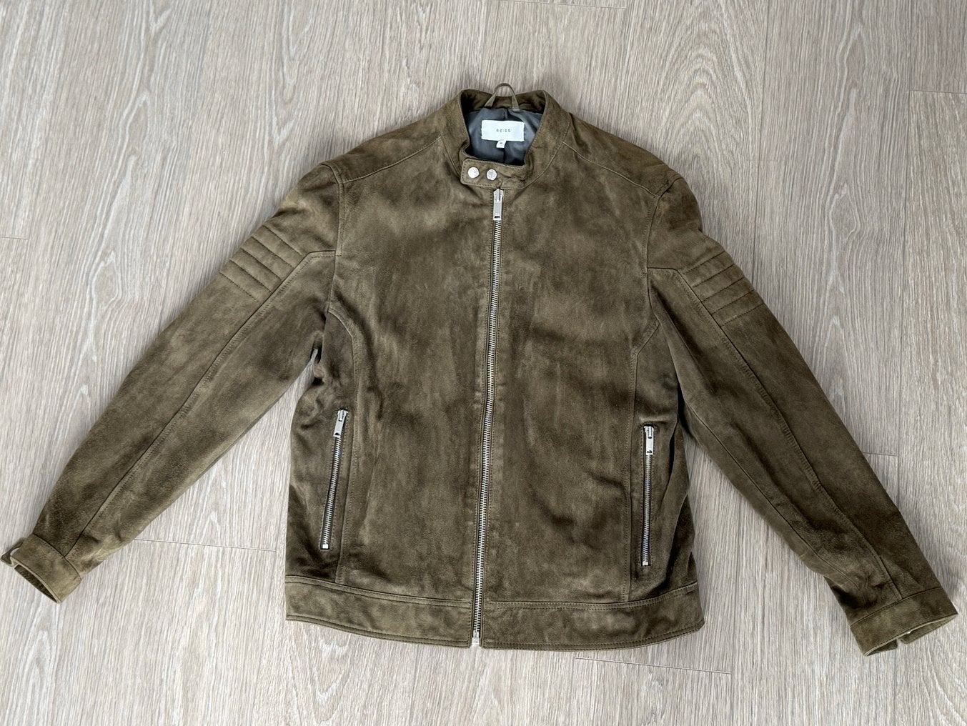 REISS London – Kaki Leren Jas – Echt Geitenleer, Kleding | Heren, Jassen | Zomer, Ophalen, Zo goed als nieuw, Maat 56/58 (XL)