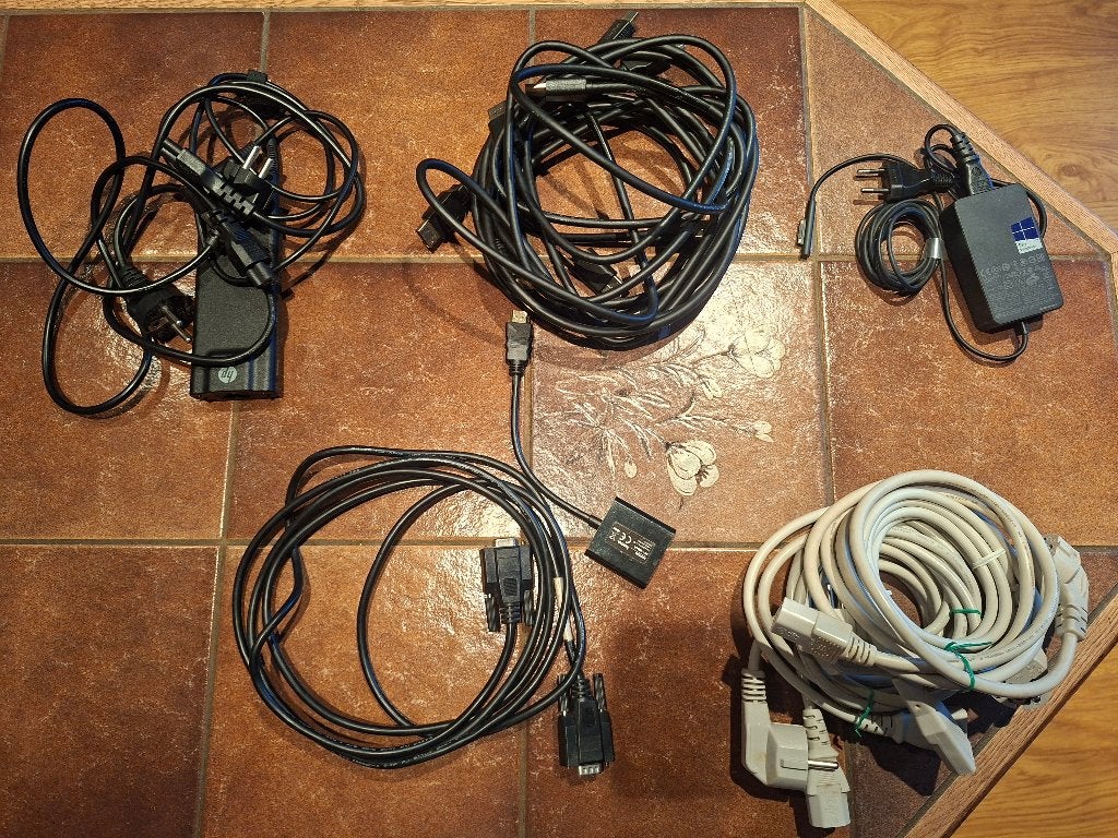Lot kabels en opladers, Informatique & Logiciels, Enlèvement ou Envoi, Utilisé
