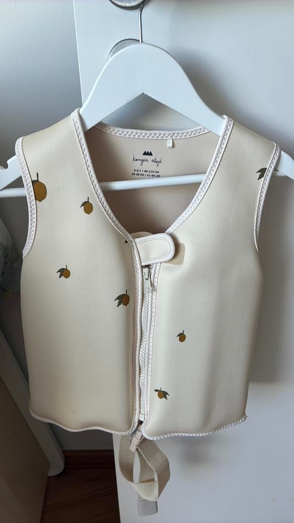 Swim vest / zwemvest lemon 3-6 years Konges Sløjd, Kinderen en Baby's, Ophalen, Zo goed als nieuw