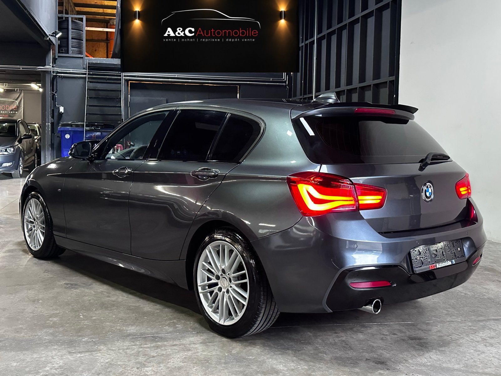 Bmw 118i Pack M Automatique, 100 kW, Argent ou Gris, Achat, Euro 6