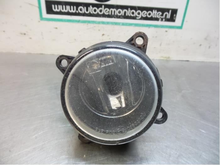 Feu antibrouillard avant gauche d'un Peugeot Partner (Partne, -, Utilisé, -, Peugeot