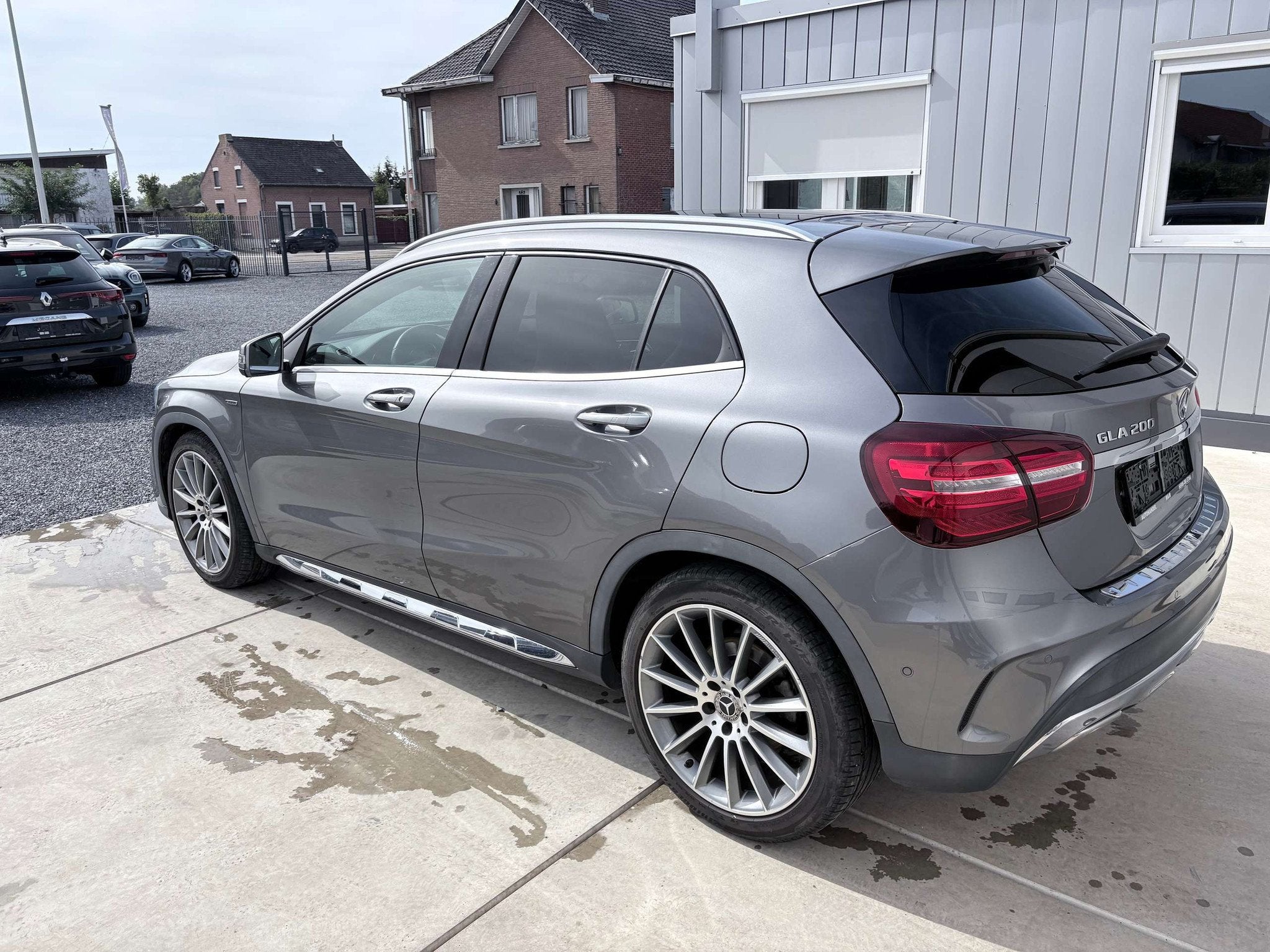 Mercedes-Benz GLA 200 GLA 200 Edition Automaat *12M garantie, Autos, Cuir, Argent ou Gris, Achat, USB