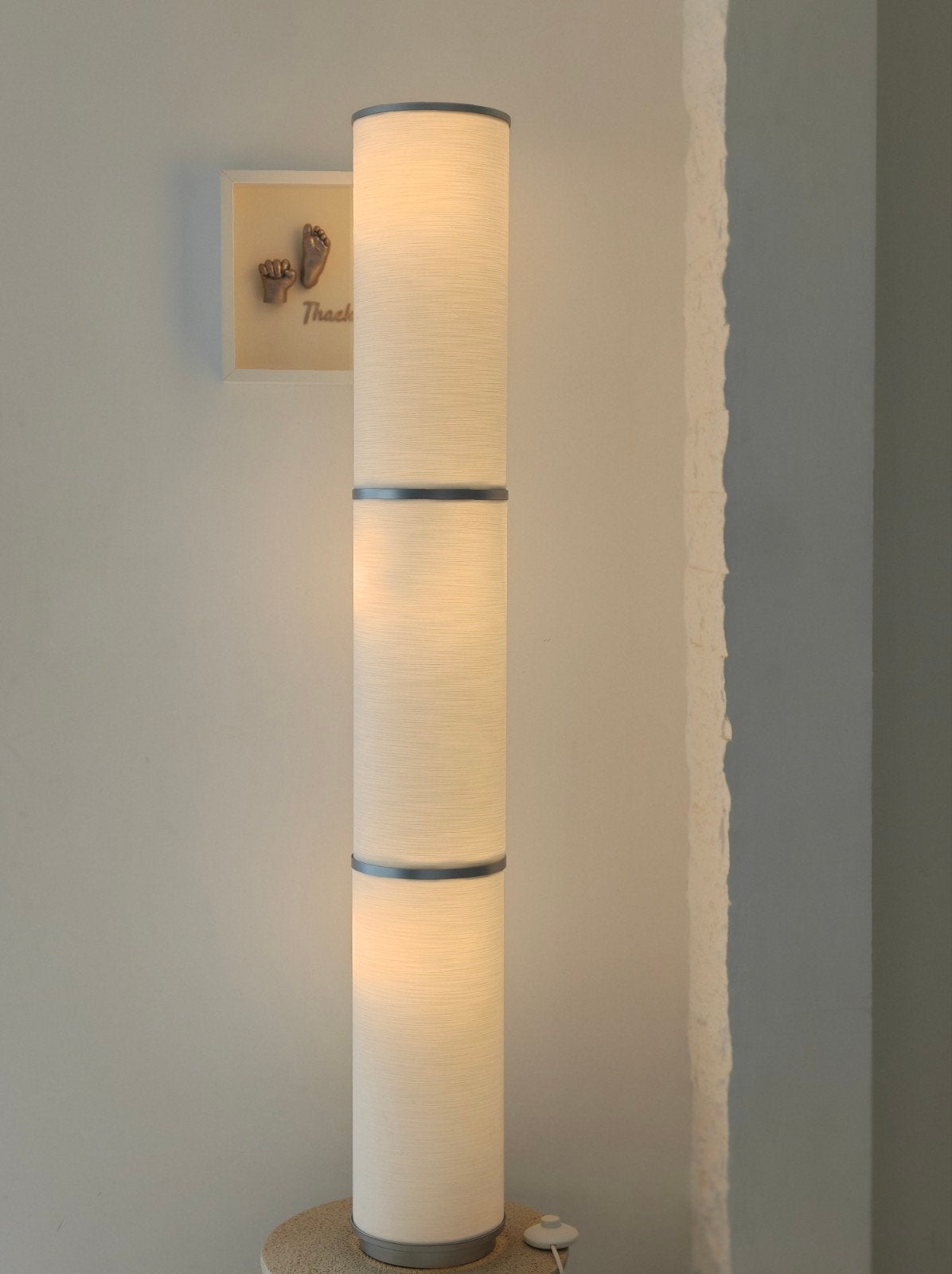 Mooie witte IKEA VIDJA vloerlamp / staande lamp – INCLUSIEF, Huis en Inrichting, Lampen | Vloerlampen, Ophalen