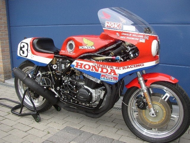 Honda rs 1000 divers moules en polyester  très rare, Motoren, Ophalen, Gebruikt
