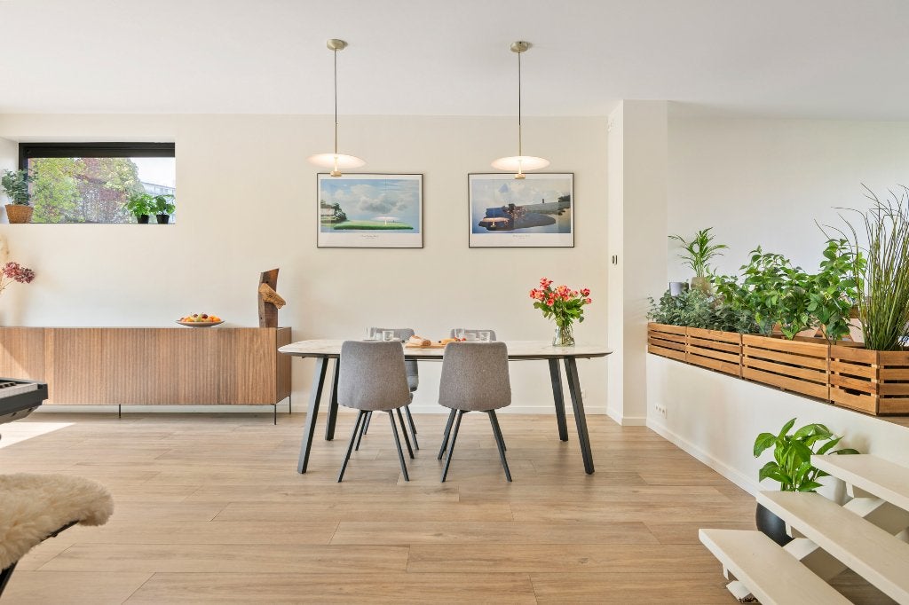 Eettafel - Dining Table, Huis en Inrichting, Tafels | Eettafels, Ophalen, Gebruikt, 100 tot 150 cm, 200 cm of meer
