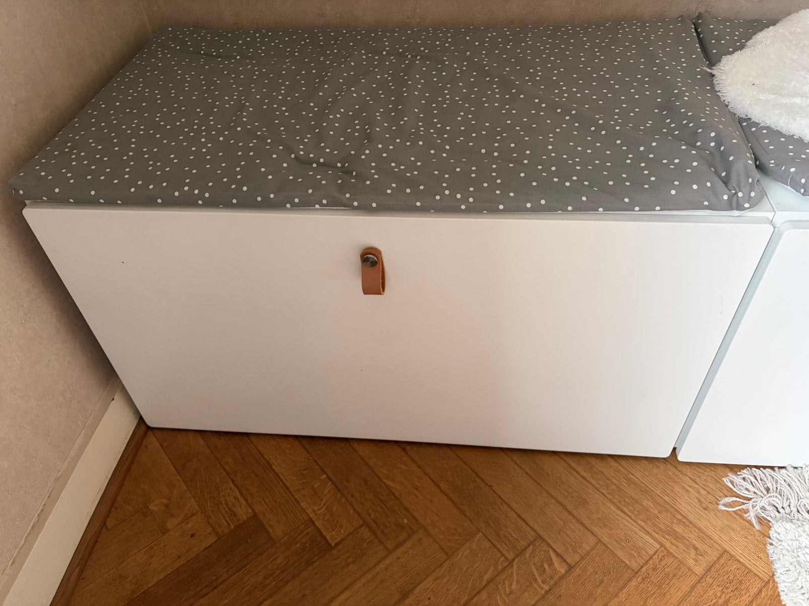 Smastad ikea, Huis en Inrichting, Woonaccessoires | Kisten, Ophalen, Zo goed als nieuw