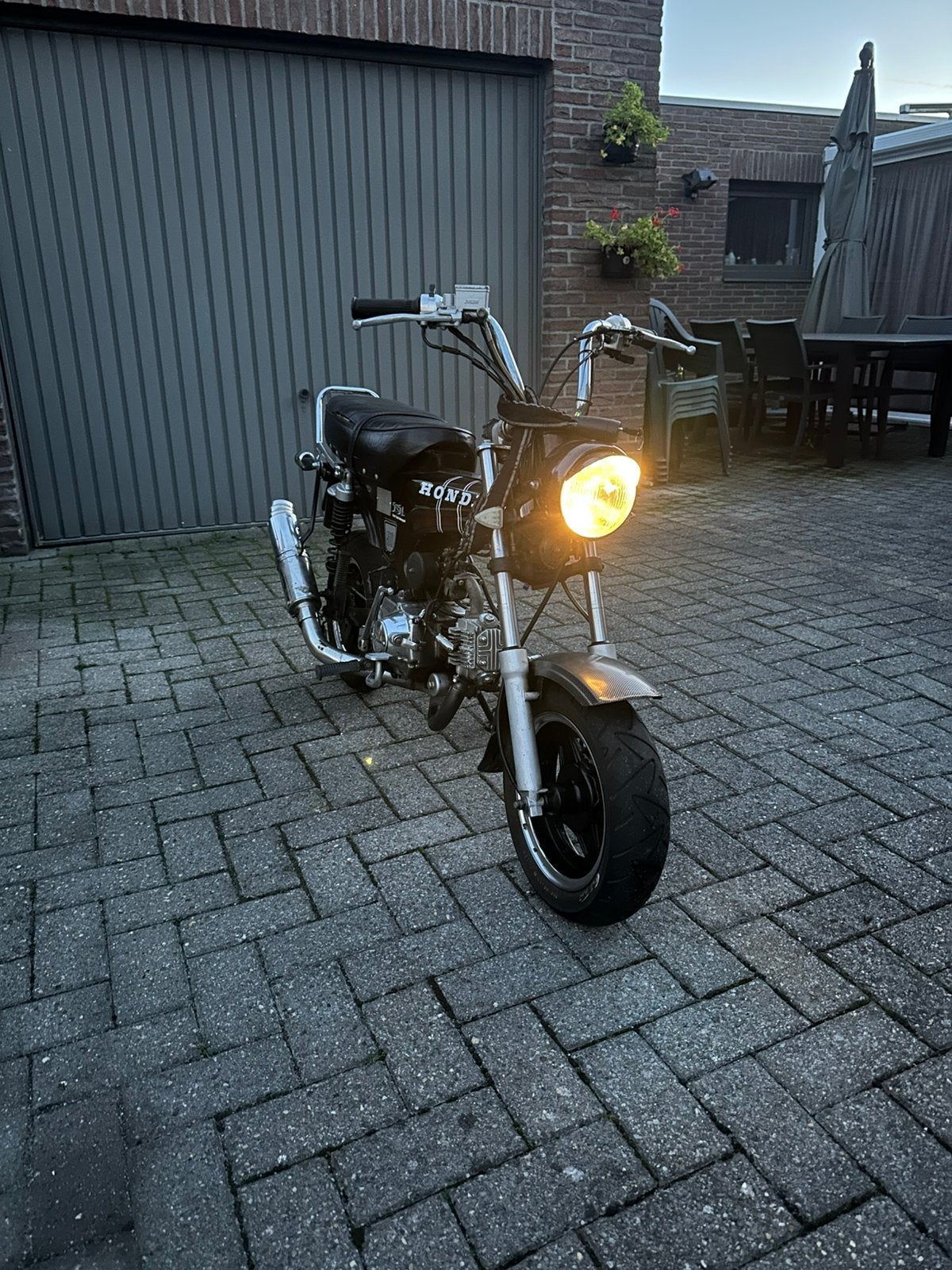 Honda dax (b klasse) 50cc, Fietsen en Brommers, Ophalen, 50 cc, 3 versnellingen, Klasse B (45 km/u)