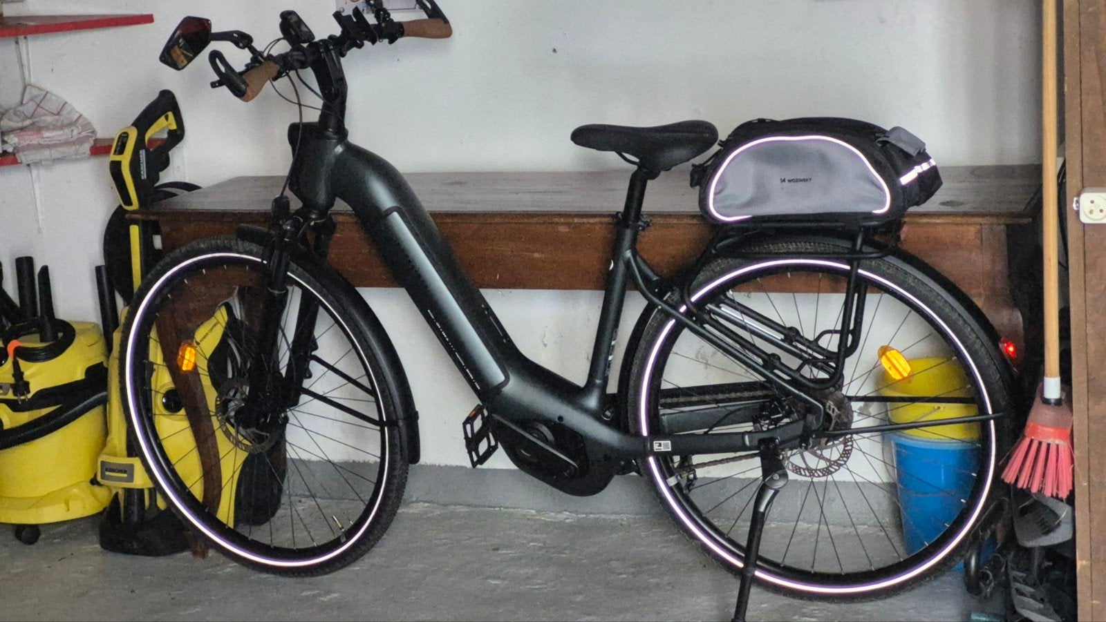 Vélo électrique Rockrider 900 ectv Décatlon 200 kms, Vélos & Vélomoteurs, Enlèvement