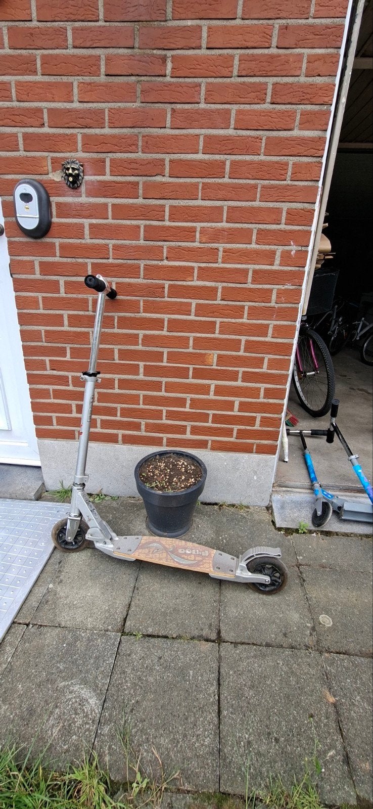 Trottinette, Enlèvement