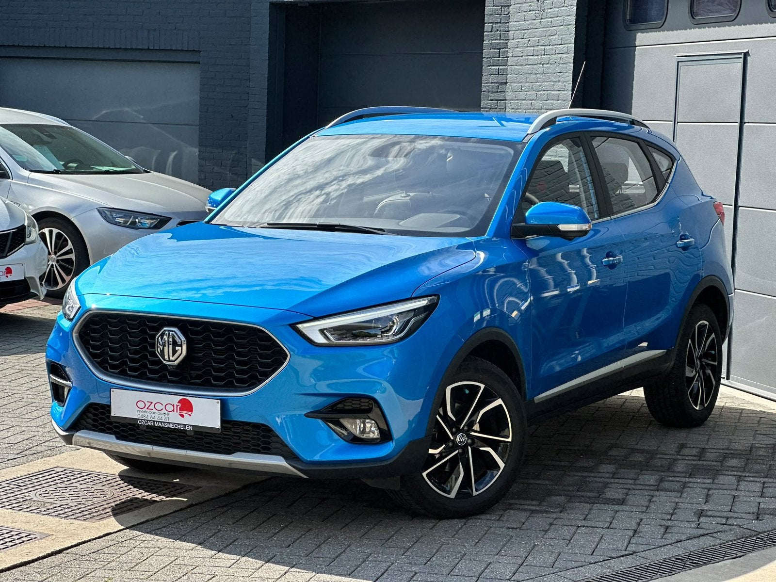 MG ZS 1.0 AUT Luxury 360CamCarplayLederGps 7JFabrieksgaranti, Dealer onderhouden, Leder, 5 deurs, 3 cilinders