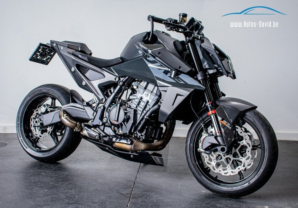 KTM 990 Duke/1 propriétaire/CARBON/QUICKSHIFTER+/BREMBO, Permis Moto A, Entreprise, Plus de 35 kW, 2 cylindres