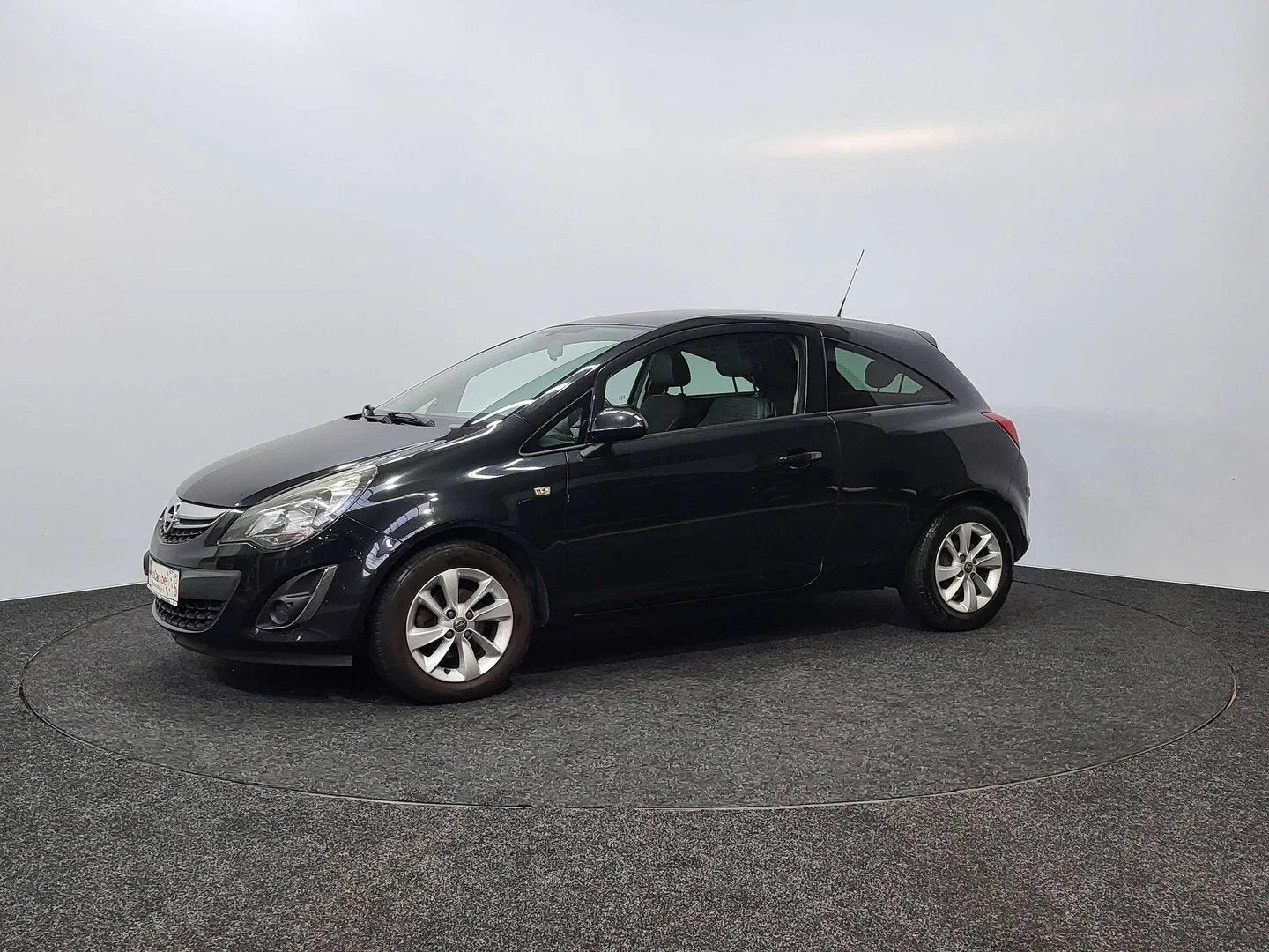 Opel Corsa 1.3 CDTI | 2014 | 160.467 km | Navi | Airco | Rad, Auto's, Euro 5, Stof, Zwart, 4 cilinders