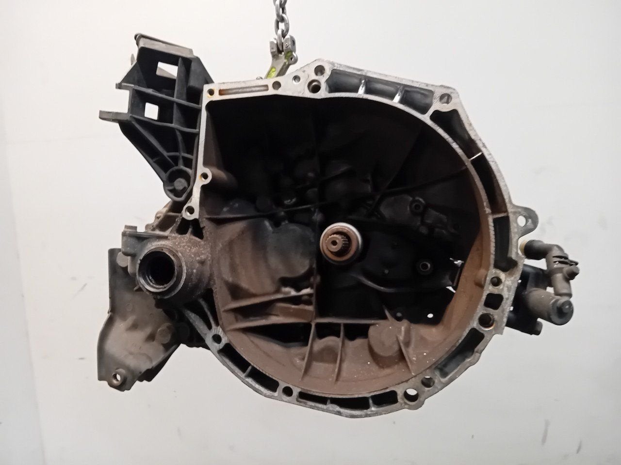 Versnellingsbak schakel Peugeot 208, Onderdelen@venauto.nl, Van der Ven Autorecycling B.V., Citroën, Ettenseweg 76, 4706 PB Roosendaal, The Netherlands