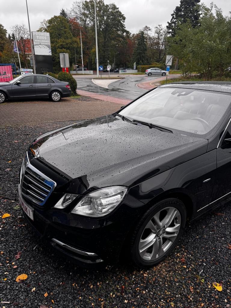 Mercedes E220 full optie, Auto's, Mercedes-Benz, Particulier, E-Klasse, Achteruitrijcamera, Alarm, Bluetooth, Dodehoekdetectie