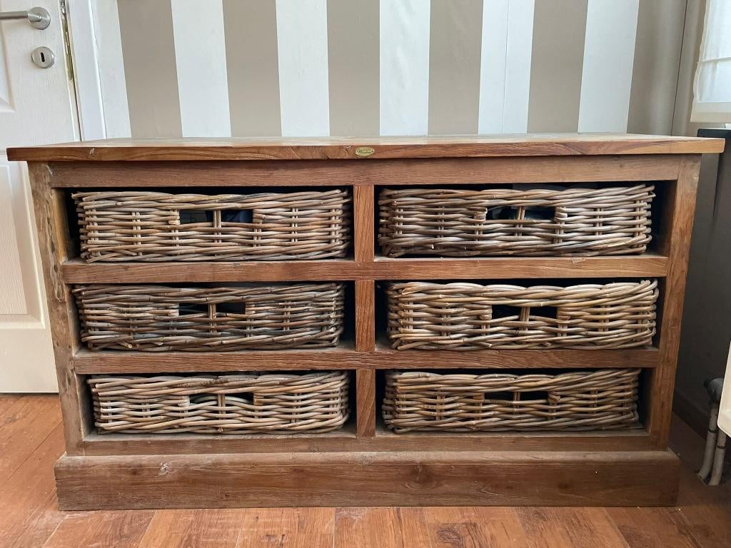 William Winston – klein massief houten dressoir, Enlèvement, Utilisé, Avec tiroir(s), 50 à 75 cm