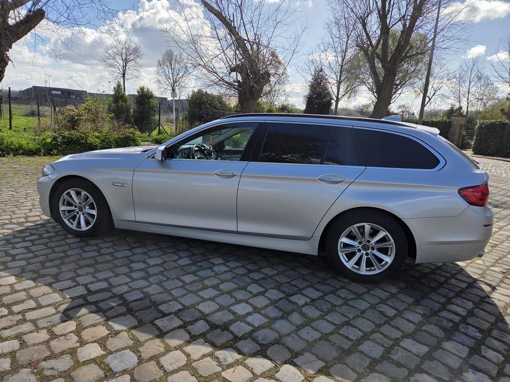 Bmw 520 d automatique, Autos, Cuir, Beige, 5 portes, Automatique
