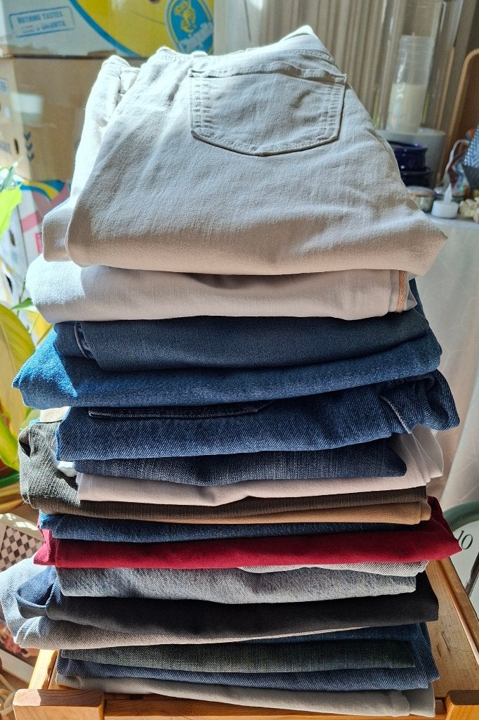 20 stuks jeansbroeken (heren, dames) verschillende maten, Kleding | Heren, Ophalen, Gedragen, Overige maten