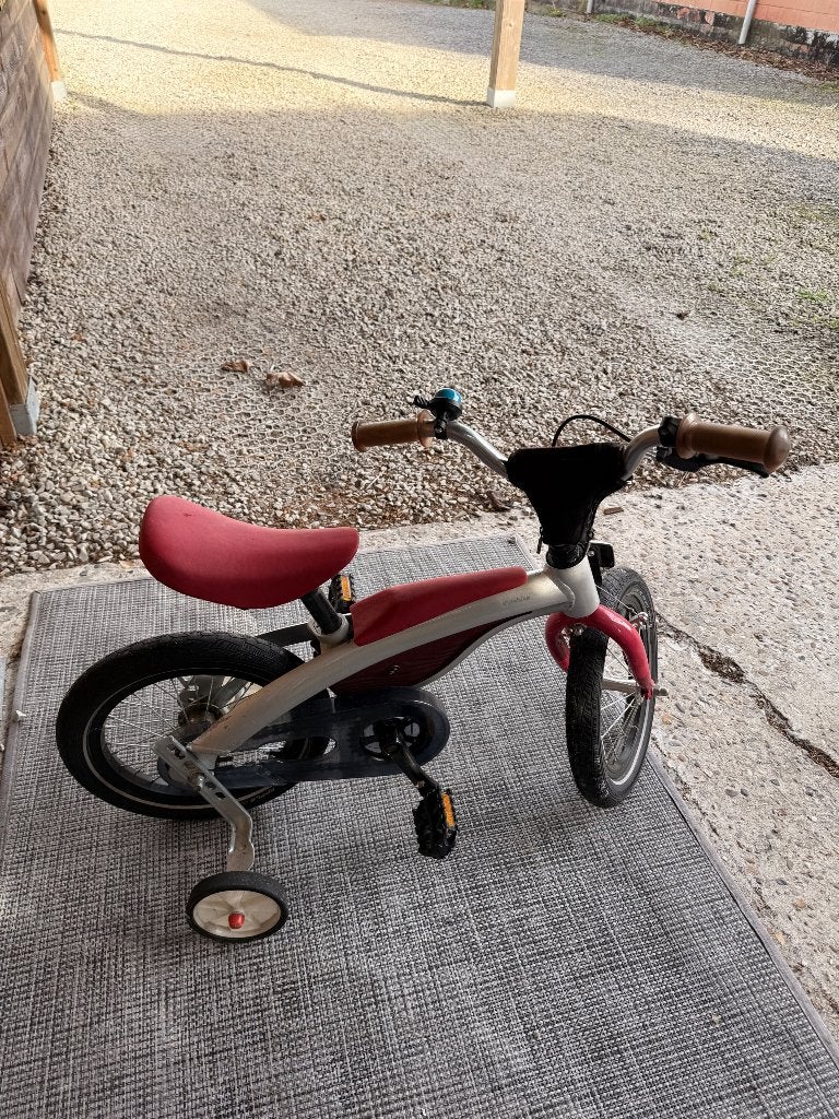 2 vélos pour enfants de 14 pouces avec roues de support, Stabilisateurs, Frein à rétropédalage, Enlèvement, Utilisé