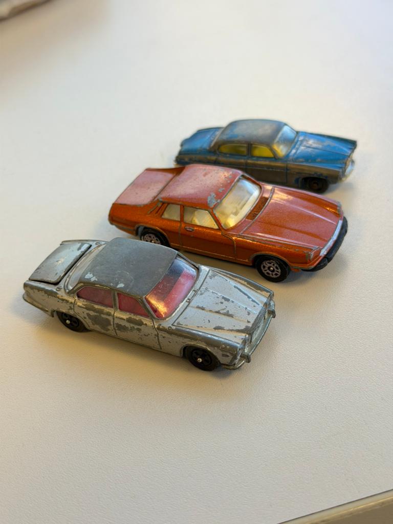 Vintage Corgi Juniors Jaguar Auto’s 3x husky whizzwheels, Hobby en Vrije tijd, Modelauto's | Overige schalen, Ophalen of Verzenden