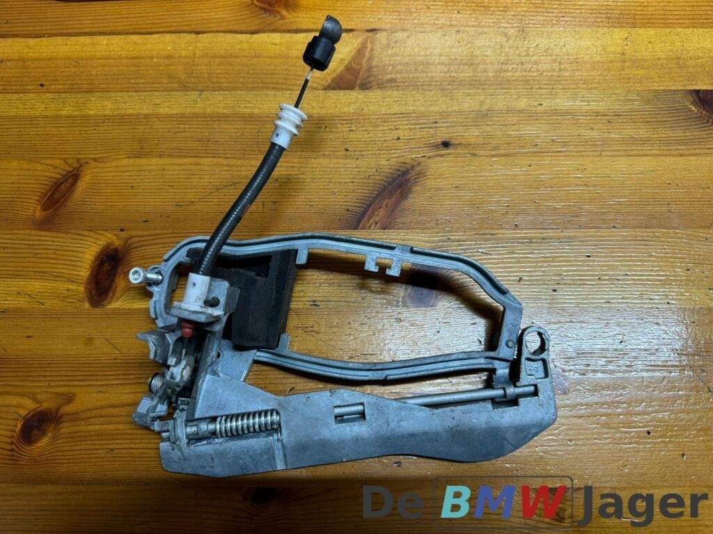 Binnenwerk handgreep rechtsvoor BMW E53 51218243616, Enlèvement ou Envoi, Utilisé, BMW, BMW