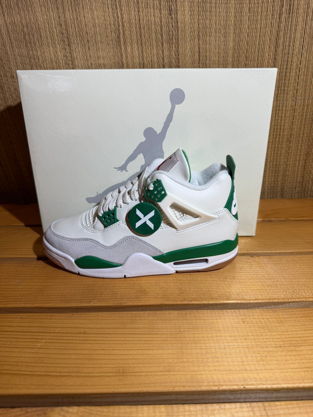Jordan 4 Retro SB Pine Green, Ophalen of Verzenden, Nieuw