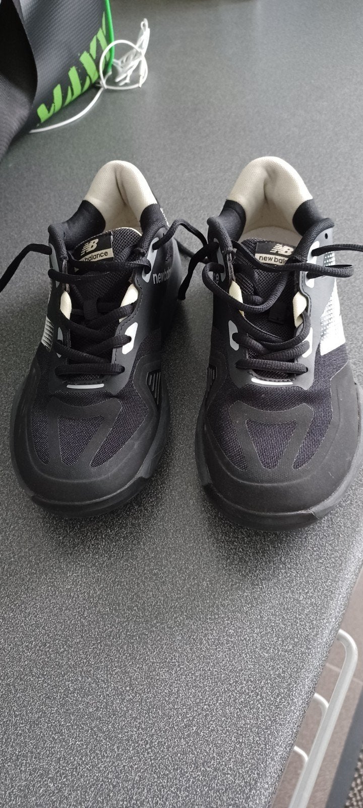 nieuwe sportschoenen New Balance mt 40, Kleding | Heren, Ophalen, Sportschoenen