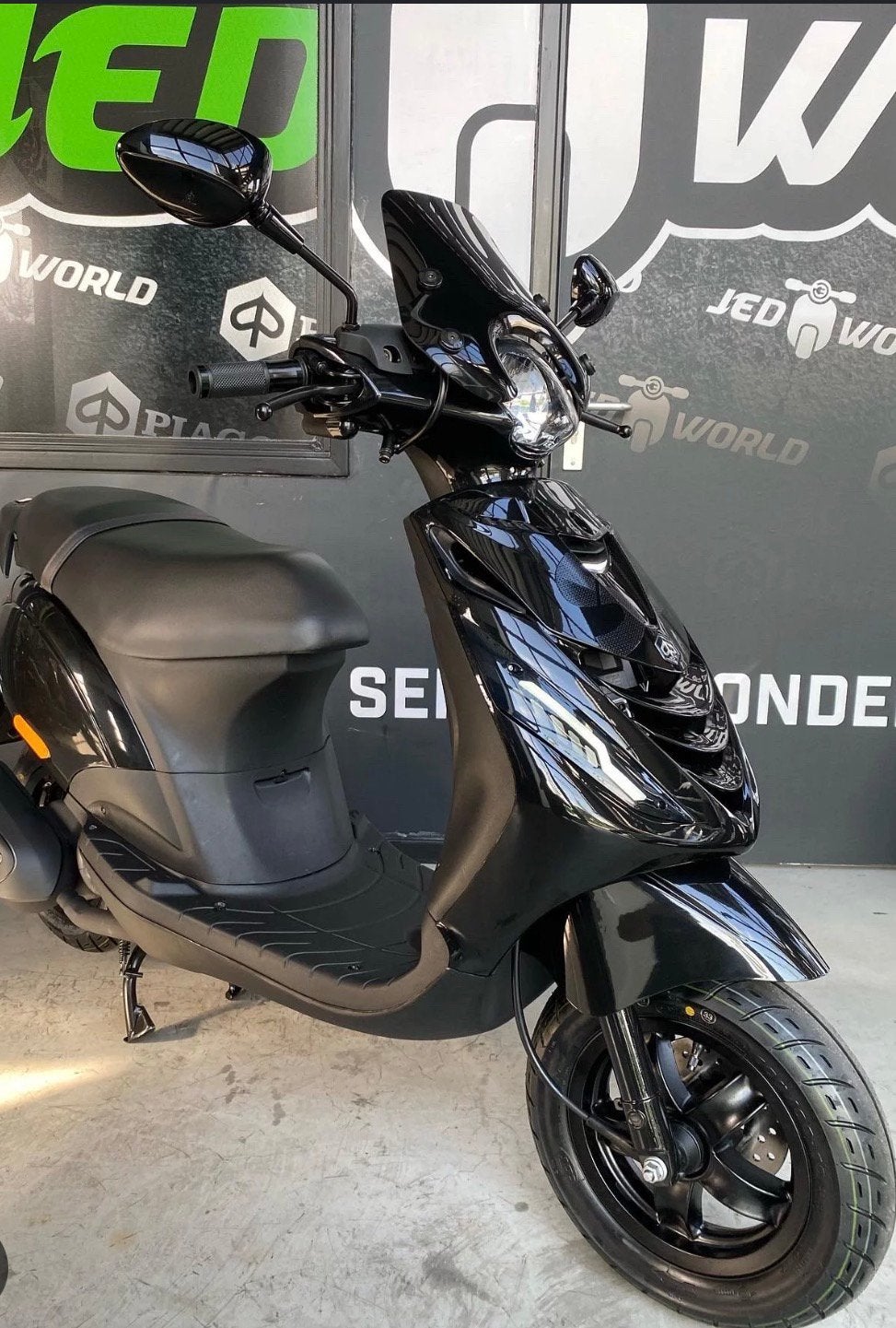 GEZOCHT zip 50 cc 2 tackt b klasse, Enlèvement, Comme neuf, Zip
