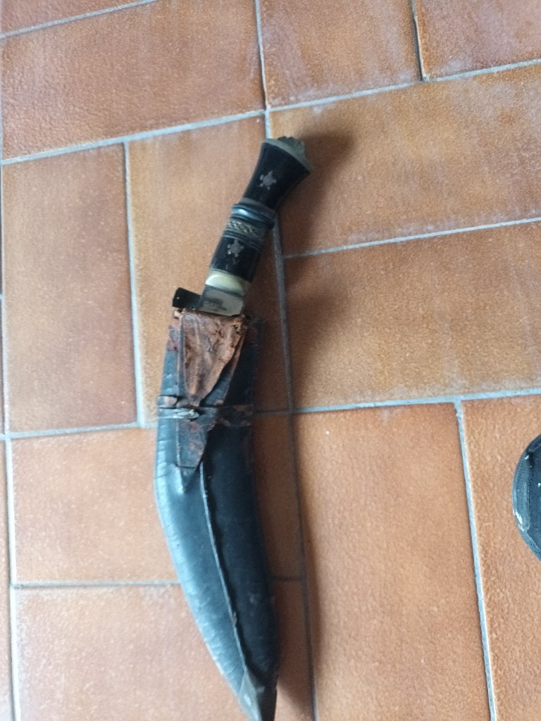 Traditionele Kukri, Collections, Objets militaires | Général, Enlèvement