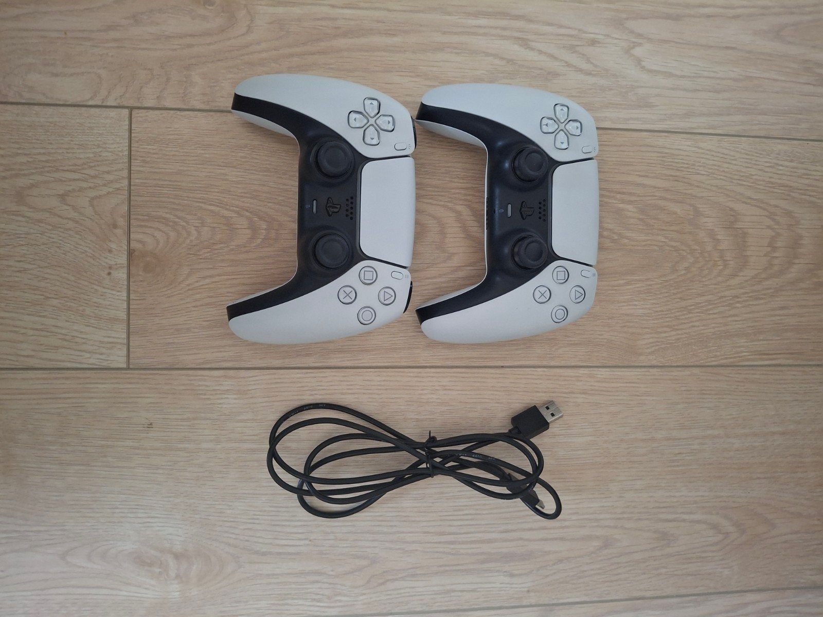 2x Originele PS5 Controller+Kabel - Gereinig geen stickdrift, Ophalen, Gebruikt, PlayStation 5, Controller