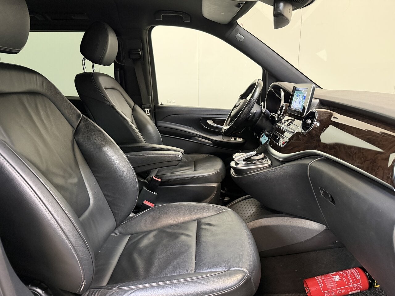 Mercedes-Benz V 250 d Autom. Extra Long 5PL. Avantgarde - D, Auto's, 0 kg, Zwart, 5 deurs, Particulier