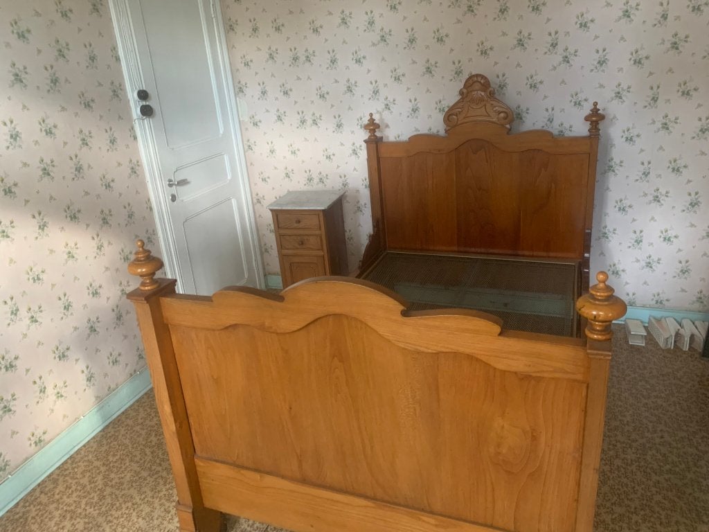 Antieke Slaapkamersuite - Eclectische/Neo stijl (1890-1920), Ophalen