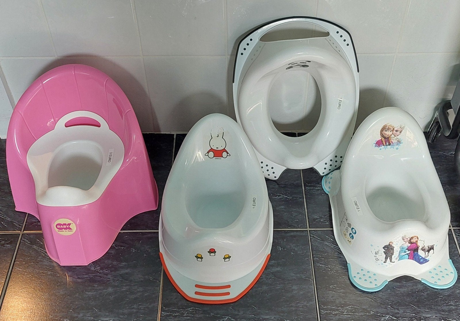 WC potjes en WC brilverkleiner, Ophalen, Gebruikt