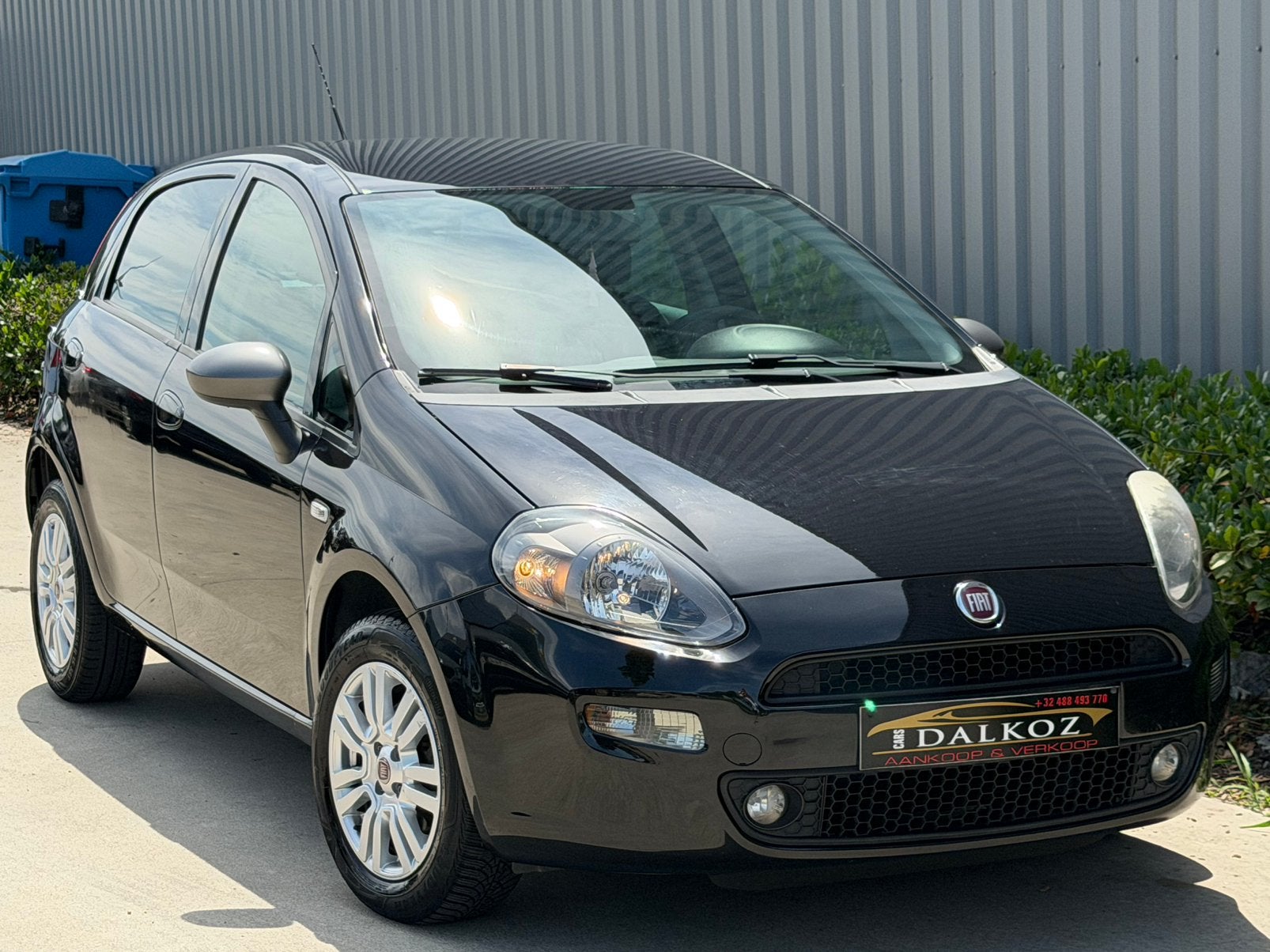Fiat Punto 1.4i•Lounge•2016•Airco•Navi•Garantie 12 mois !, Autos, Cuir, Achat, Euro 6, Entreprise