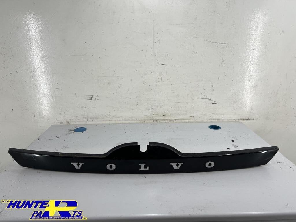 Handgreep achterklep zwart Volvo V60 I ('10-'18) 31253346, Auto-onderdelen, Gebruikt, Ophalen of Verzenden, Volvo, Volvo
