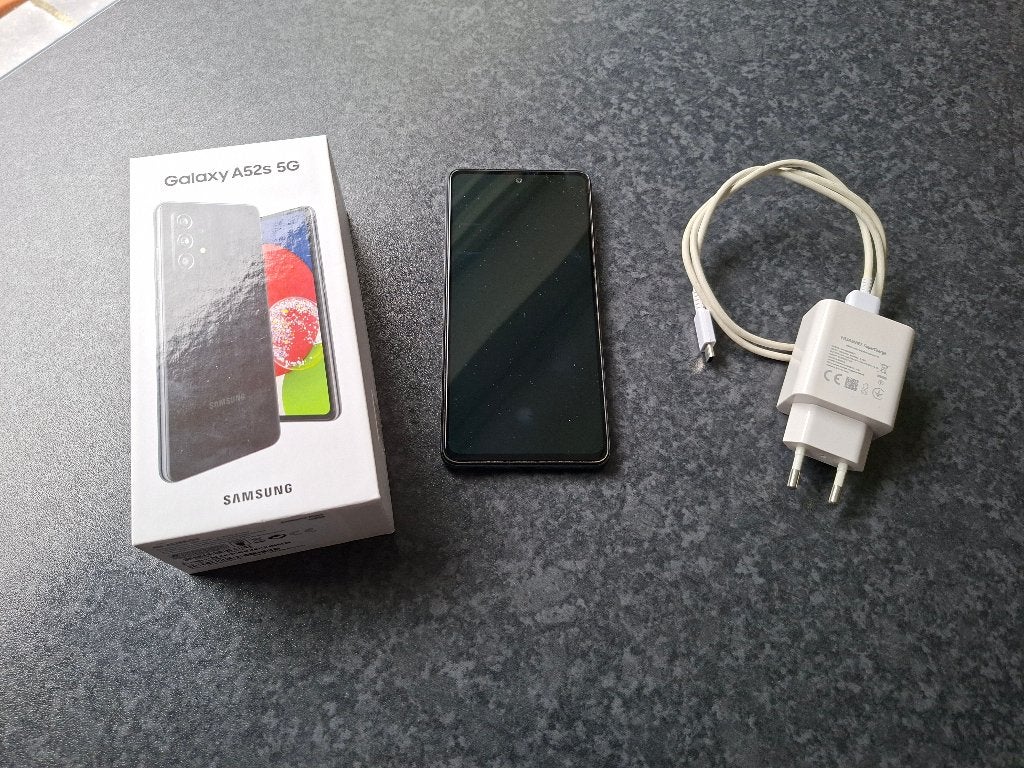 Samsung Galaxy A52s 128 5G Awesome Black met oplader, Telecommunicatie, Mobiele telefoons | Samsung, Zwart, Touchscreen, Ophalen of Verzenden