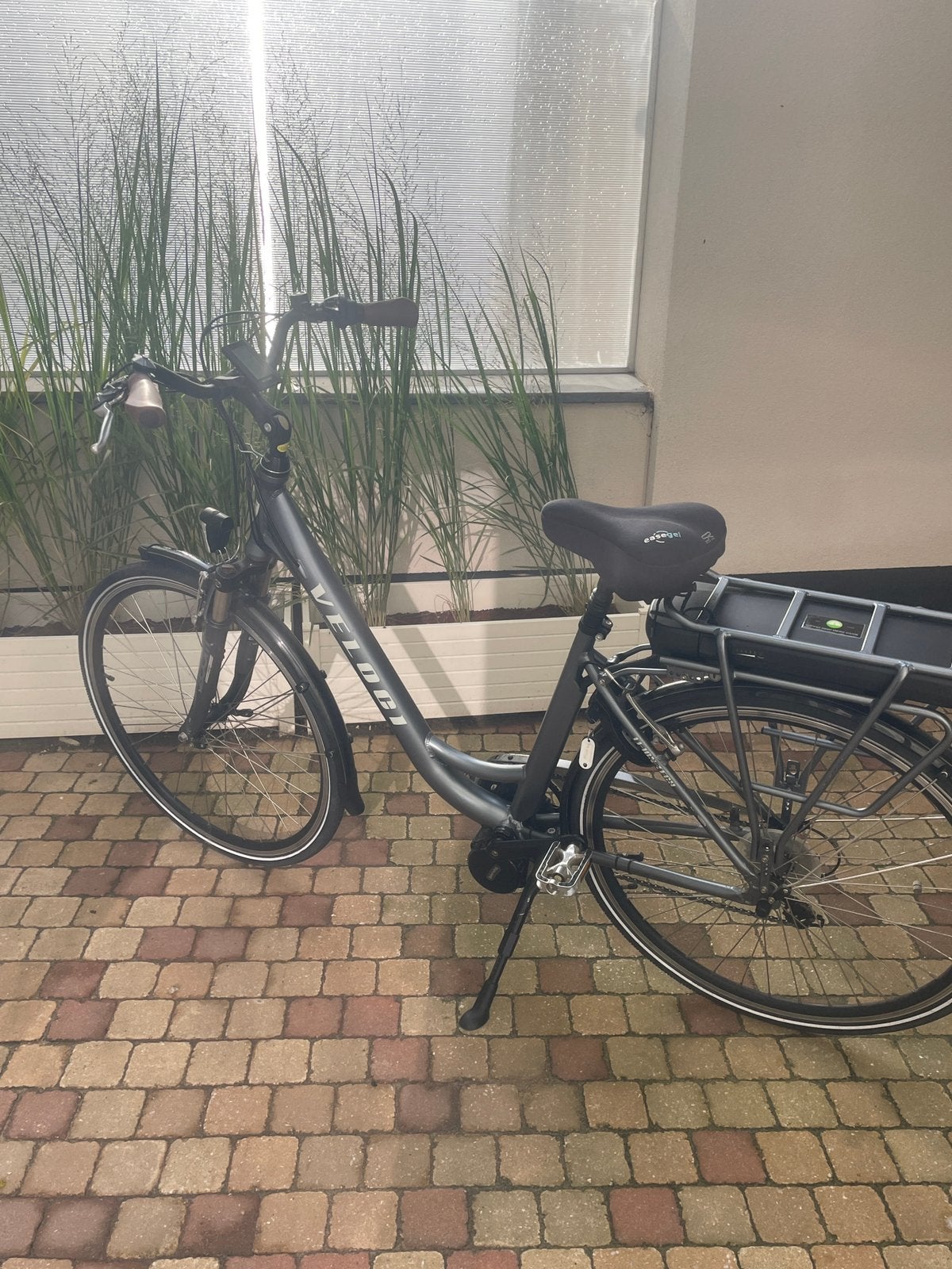 Elektrische damesfiets Veloci, Ophalen, Zo goed als nieuw, (Extra) lage instap
