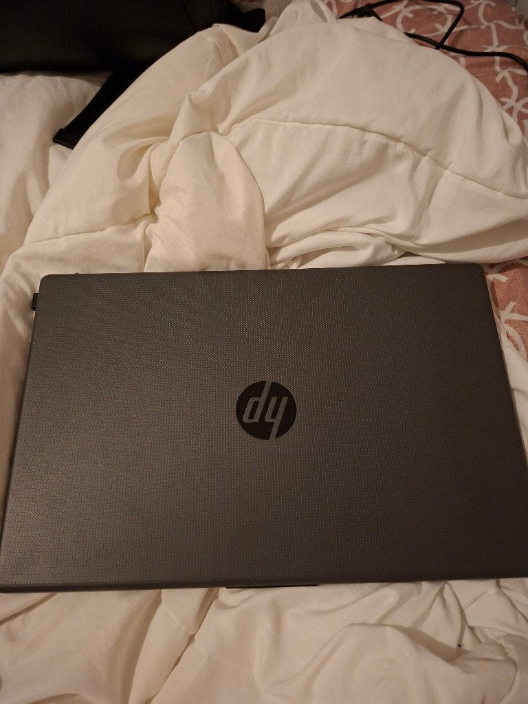 Hp 250 G10, Hp, 512 GB, 4 Ghz ou plus, Utilisé