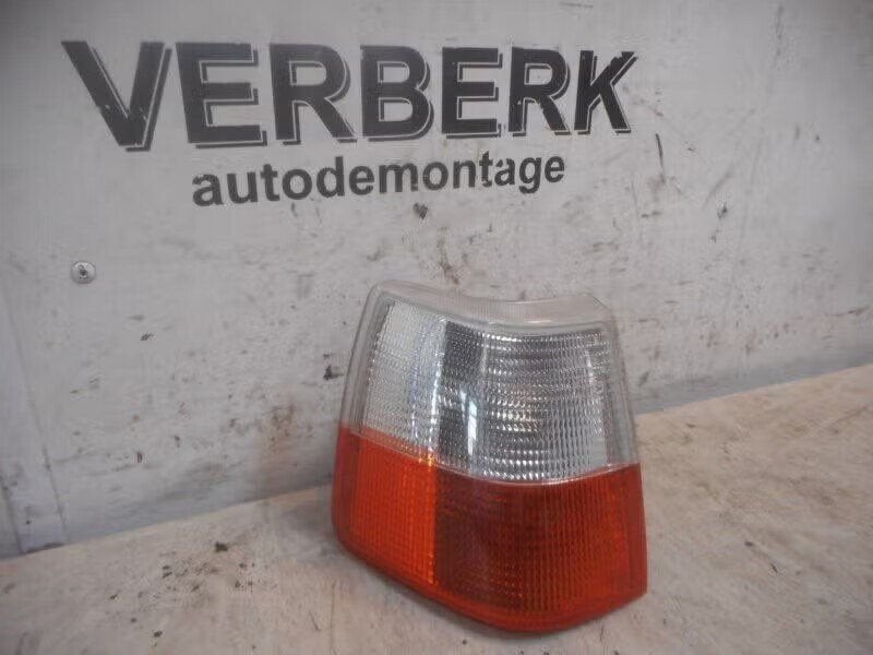 KNIPPERLICHT RECHTS Volvo 940 I Estate (01-1990/10-1998), Gebruikt, Info@volvocars.com, Ophalen of Verzenden, Volvo
