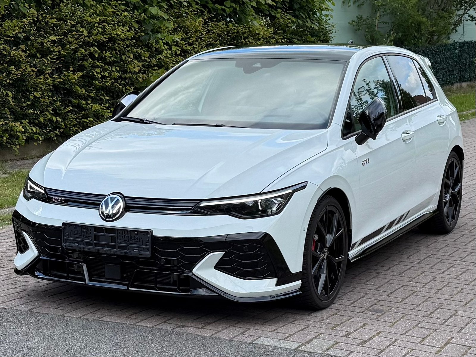 Volkswagen Golf 8.5 GTI 2.0 TSI Clubsport DSG, Zwart, Alcantara, Wit, 5 deurs