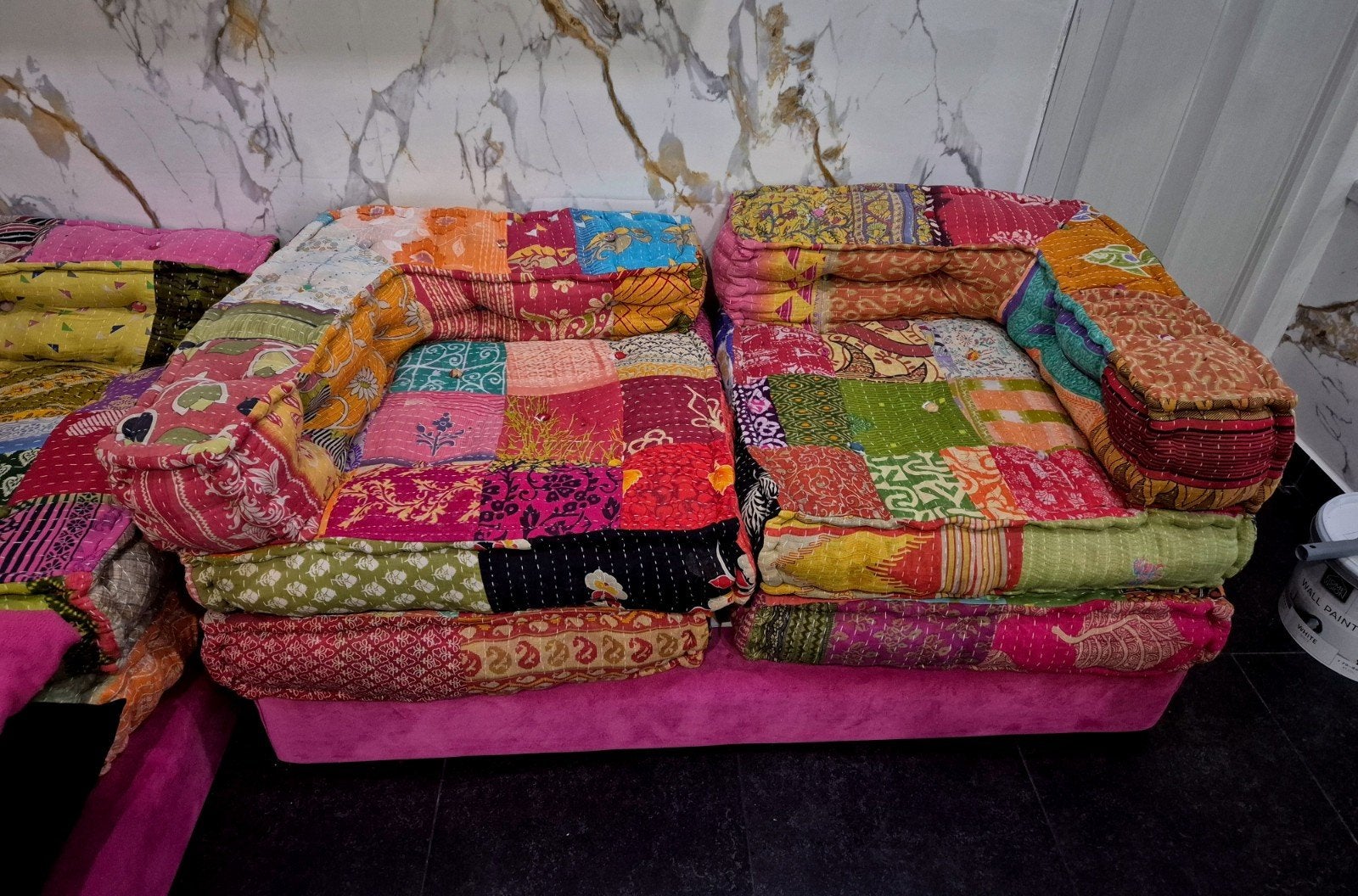 Canapé / Pouf modulaire 3 places style patchwork bohème, Maison & Meubles, Enlèvement, Comme neuf